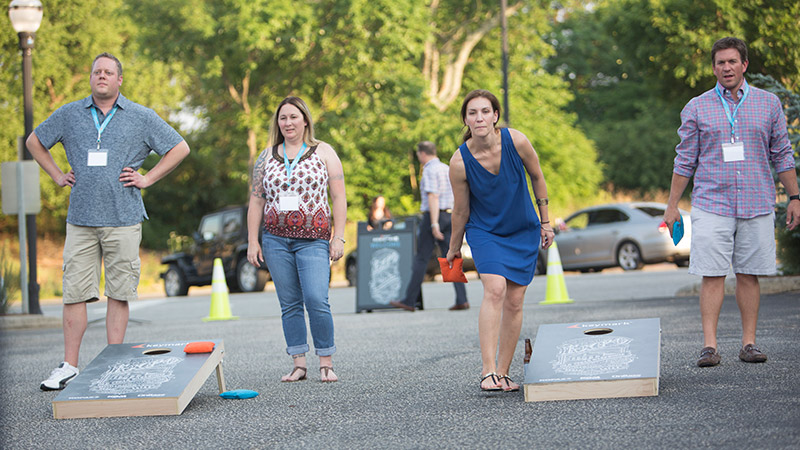 horizons16-ecm-expo-kofax-onbase-cornhole